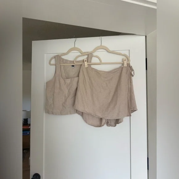 Square neck linen crop tank top (part of matching set - skort also available!) - Picture 6 of 6